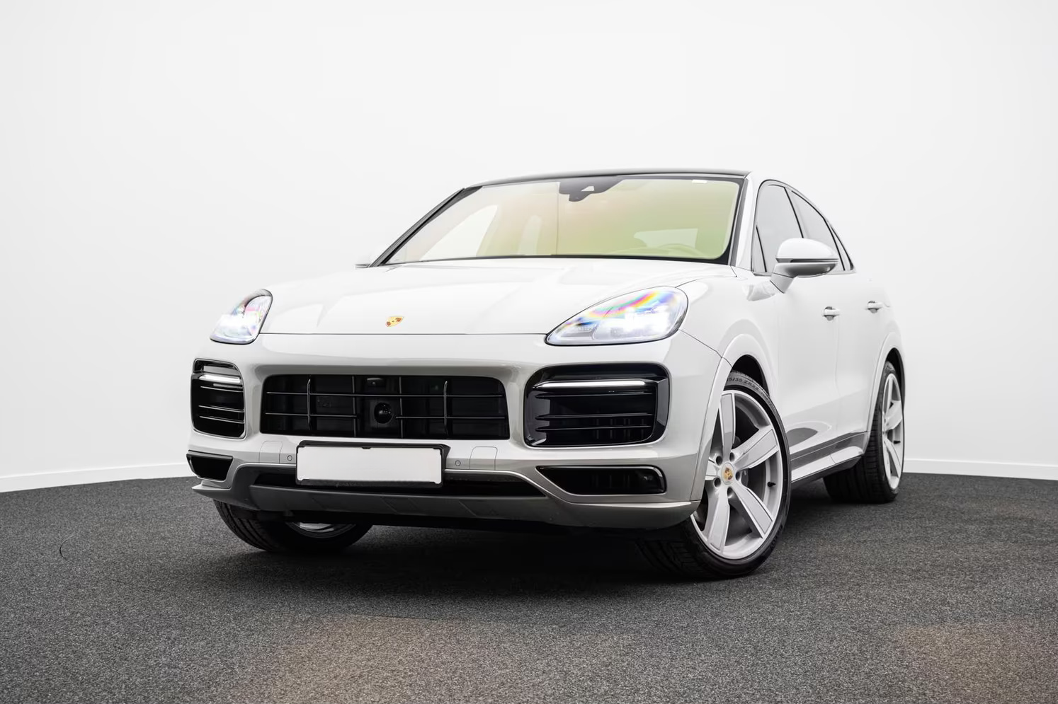 Porsche Cayenne Coupe e-HYBRID